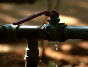 Węże hydrauliczne, taśmy gumowe oraz wszelkie mieszanki gumowe, czyli wszystko do przyłączenia zmywarki